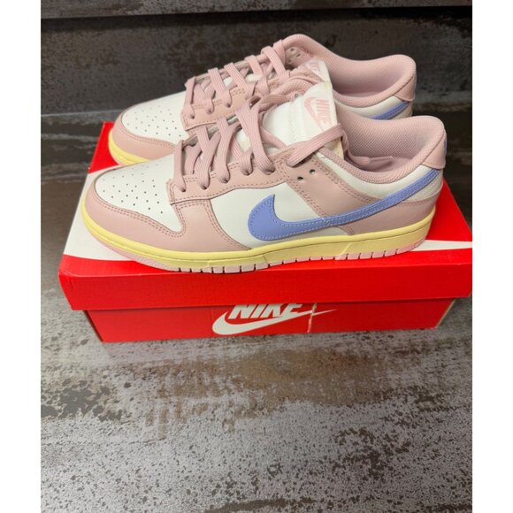 Women's Nike Dunk Low Pink Oxford Size 9.5- DD1503-601 - Picture 5 of 9